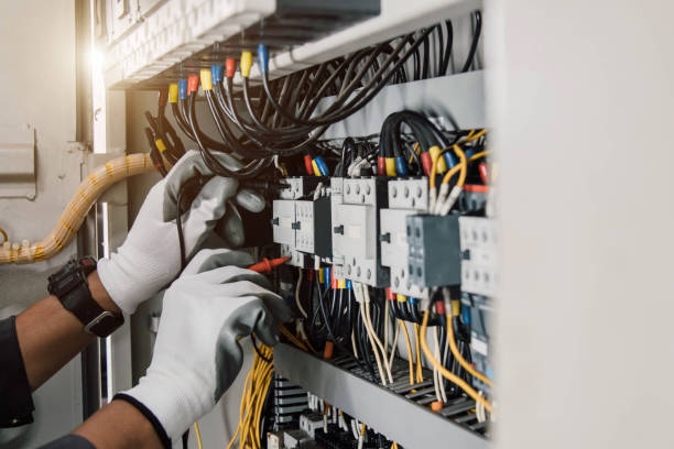 Best Licensed Electrician  in Trenton, IL